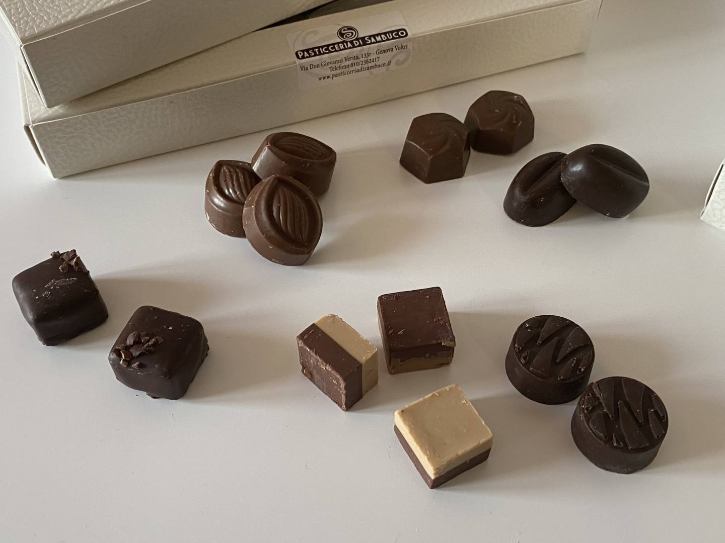 LE PRALINE DELLA PASTICCERIA DI SAMBUCO Pasticceria di Sambuco